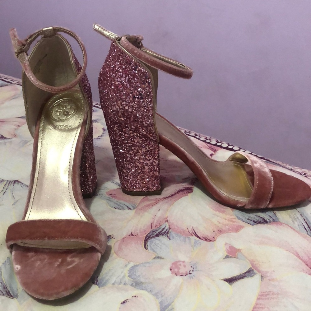 Cute Guess Pink Sparkly Glitter heels
